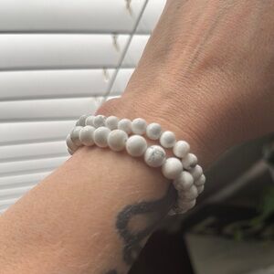Howlite Beaded Bracelet Set
